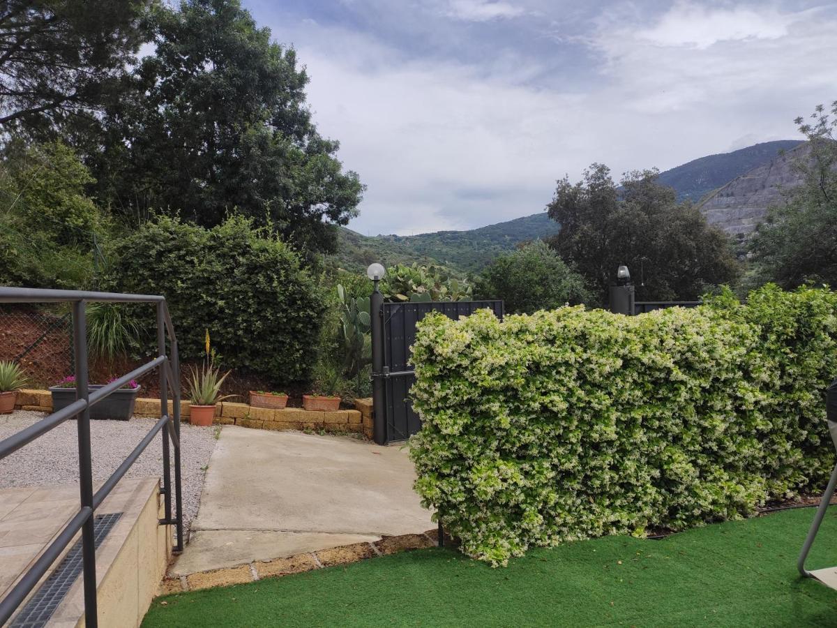 Casa Vacanze Villa Baronessa Cefalù Exteriér fotografie